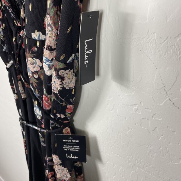 Lulus Size S NWT Divine Days Black Floral Print Wrap Dress - Picture 6 of 8